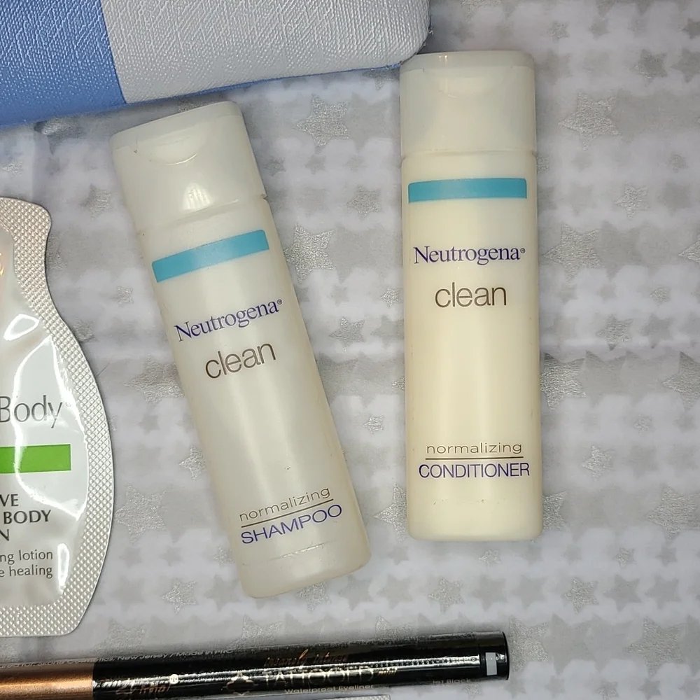 πHPπ Misc Bundle: shampoo, conditioner, lotion, eye liner----all unope - Picture 3 of 12
